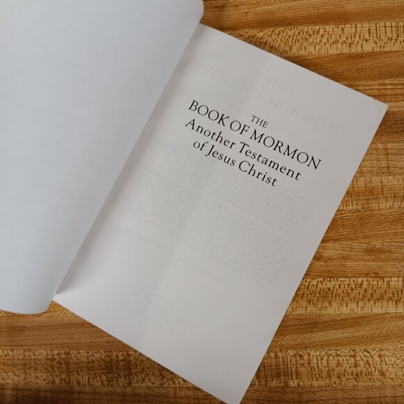 The Book of Mormon, Another Testament of Jesus Christ Paperback Book - Picture 7 of 12